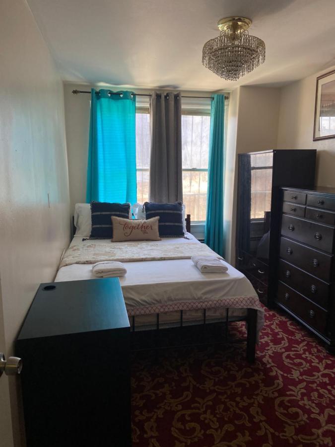 A Peaceful Room In Queens New York Bagian luar foto